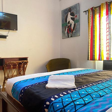 Hotel Fiiaa Yaoundé Esterno foto