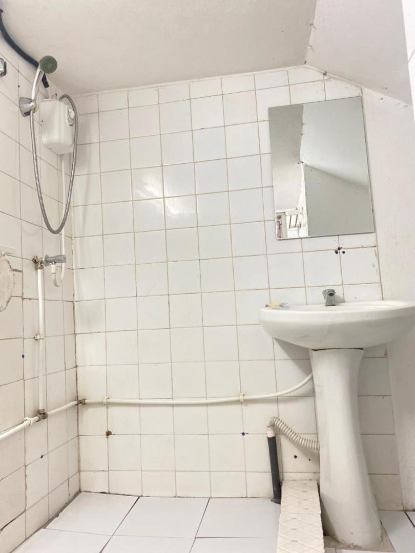 Hotel Fiiaa Yaoundé Esterno foto