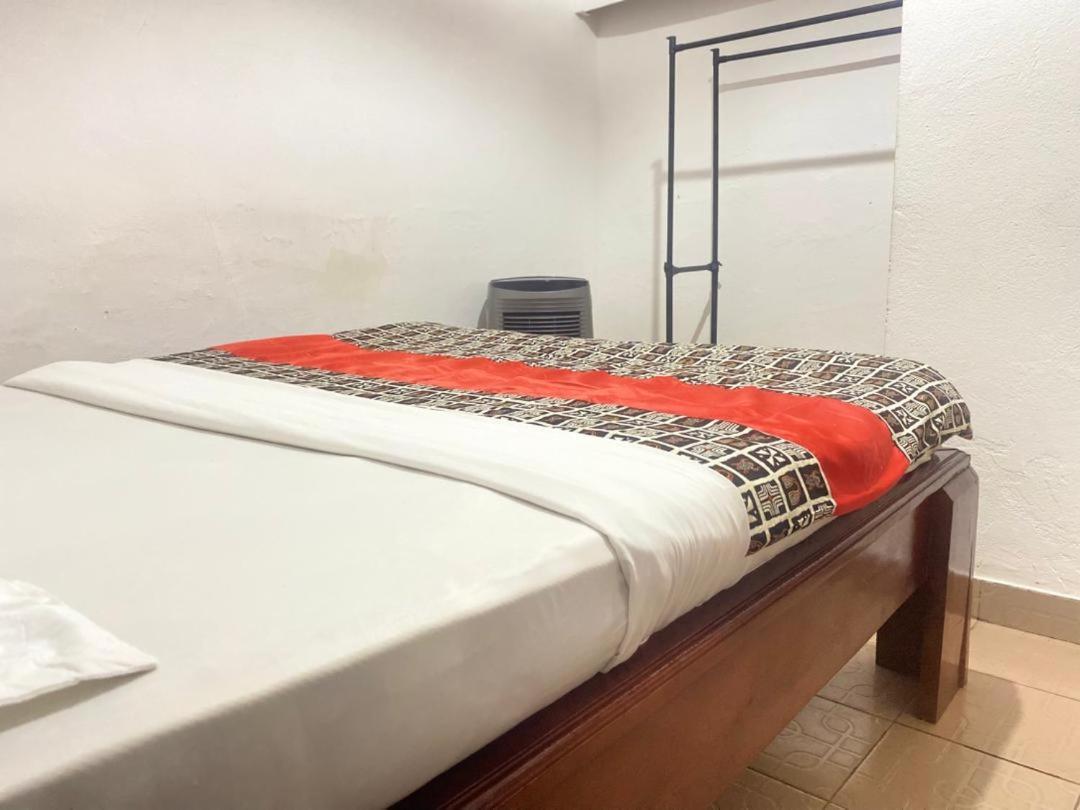 Hotel Fiiaa Yaoundé Esterno foto