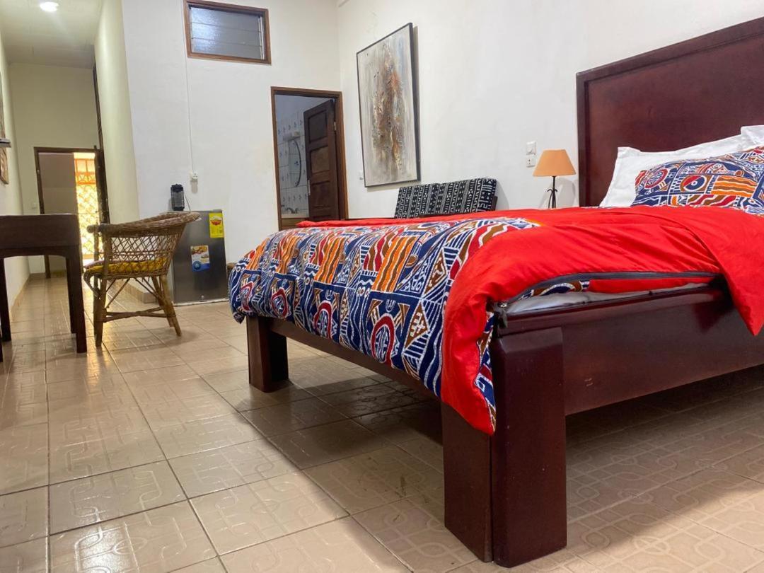 Hotel Fiiaa Yaoundé Esterno foto