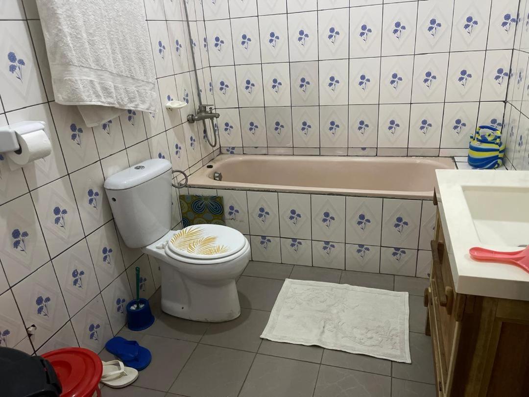 Hotel Fiiaa Yaoundé Esterno foto